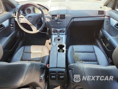 Zdjęcie 8 z 13 samochodu: 2008 MERCEDES-BENZ C 300 4MATIC VIN:WDDGF81X38F127153 - miniatura