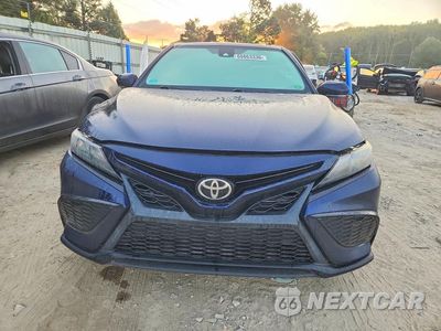 Piąte zdjęcie samochodu w środku: 2021 TOYOTA CAMRY SE VIN:4T1G11AK4MU515837 - miniatura