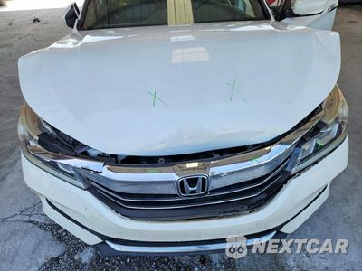Zdjęcie 11 z 12 samochodu: 2017 HONDA ACCORD SPORT SPECIAL EDITION VIN:1HGCR2F1XHA144418 - miniatura