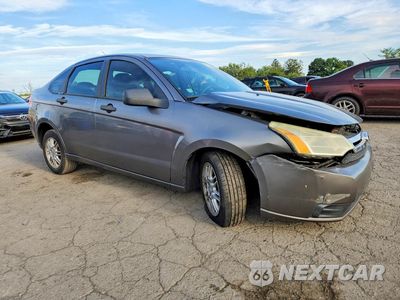 Czwarte zdjęcie samochodu z boku: 2011 FORD FOCUS SE VIN:1FAHP3FN2BW110685 - miniatura