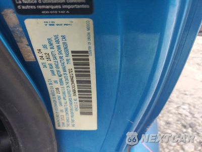Zdjęcie 13 z 13 samochodu: 2004 VOLKSWAGEN NEW BEETLE SATELLITE BLUE GLS VIN:3VWGK31C94M421721 - miniatura