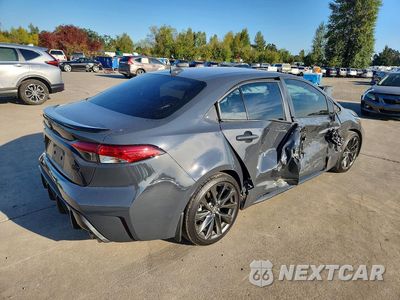 Trzecie zdjęcie samochodu z tyłu: 2025 TOYOTA COROLLA XSE VIN:5YFT4MCE9SP246649 - miniatura