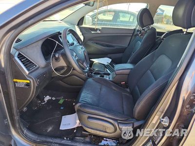 Zdjęcie 7 z 13 samochodu: 2016 HYUNDAI TUCSON SE VIN:KM8J33A47GU027967 - miniatura