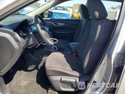 Zdjęcie 7 z 13 samochodu: 2016 NISSAN ROGUE S VIN:KNMAT2MV6GP651079 - miniatura