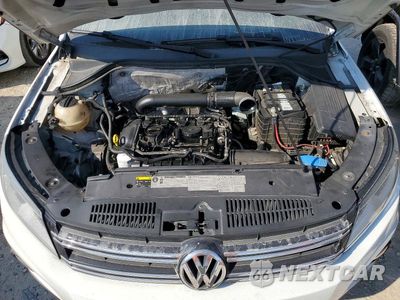 Zdjęcie 12 z 13 samochodu: 2015 VOLKSWAGEN TIGUAN S VIN:WVGBV7AX1FW555958 - miniatura
