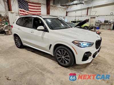 Czwarte zdjęcie samochodu z boku: 2022 BMW X5 XDRIVE40I VIN:5UXCR6C07N9M11303 - miniatura