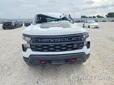 Piąte zdjęcie samochodu w środku: 2025 CHEVROLET SILVERADO K1500 TRAIL BOSS CUSTOM VIN:3GCUKCED7SG153465 - miniatura