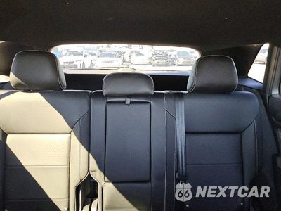 Zdjęcie 10 z 14 samochodu: 2023 VOLKSWAGEN ATLAS CROSS SPORT SE VIN:1V2HE2CA3PC212001 - miniatura
