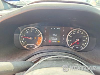 Zdjęcie 9 z 13 samochodu: 2020 JEEP RENEGADE LATITUDE VIN:ZACNJABB0LPL10202 - miniatura