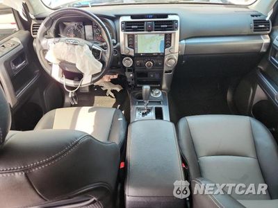 Zdjęcie 8 z 13 samochodu: 2023 TOYOTA 4RUNNER SR5 PREMIUM VIN:JTENU5JR3P6114632 - miniatura
