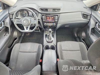 Zdjęcie 8 z 13 samochodu: 2018 NISSAN ROGUE S VIN:KNMAT2MV0JP520401 - miniatura