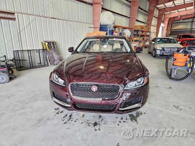 Piąte zdjęcie samochodu w środku: 2017 JAGUAR XF PREMIUM VIN:SAJBD4BV9HCY29254 - miniatura