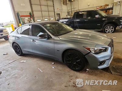 Czwarte zdjęcie samochodu z boku: 2018 INFINITI Q50 3.0T LUXE VIN:JN1EV7AP7JM591422 - miniatura