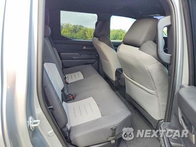 Zdjęcie 10 z 12 samochodu: 2025 TOYOTA TACOMA TRD OFF-ROAD VIN:3TMLB5JN9SM182828 - miniatura