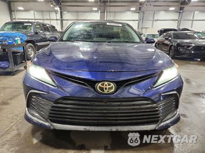 Piąte zdjęcie samochodu w środku: 2021 TOYOTA CAMRY XLE VIN:4T1F11BK3MU036254 - miniatura
