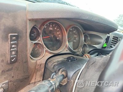Zdjęcie 9 z 12 samochodu: 2010 CHEVROLET SILVERADO K1500 LT VIN:3GCRKSE39AG188580 - miniatura
