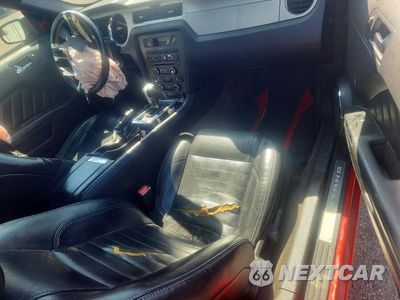 Zdjęcie 8 z 12 samochodu: 2014 FORD MUSTANG VIN:1ZVBP8EM4E5279202 - miniatura