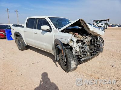 Czwarte zdjęcie samochodu z boku: 2023 NISSAN FRONTIER PRO-X VIN:1N6ED1EJ4PN615923 - miniatura
