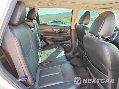 Zdjęcie 10 z 12 samochodu: 2015 NISSAN ROGUE SL VIN:5N1AT2MV3FC896827 - miniatura