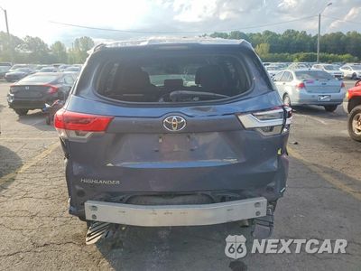 Zdjęcie 6 z 13 samochodu: 2019 TOYOTA HIGHLANDER LE VIN:5TDZARFH0KS044330 - miniatura