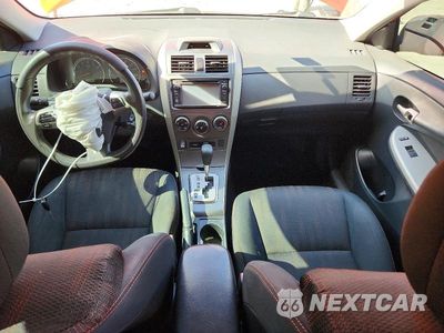 Zdjęcie 8 z 12 samochodu: 2013 TOYOTA COROLLA S SPECIAL EDITION VIN:2T1BU4EE2DC099246 - miniatura