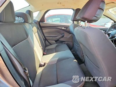 Zdjęcie 10 z 12 samochodu: 2014 FORD FOCUS SE VIN:1FADP3F20EL428198 - miniatura