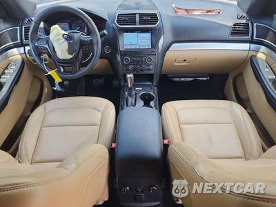 Zdjęcie 8 z 13 samochodu: 2017 FORD EXPLORER XLT VIN:1FM5K7D87HGC20551 - miniatura