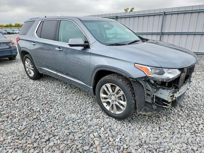 Czwarte zdjęcie samochodu z boku: 2020 CHEVROLET TRAVERSE HIGH COUNTRY VIN:1GNEVNKWXLJ115586 - miniatura