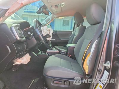 Zdjęcie 7 z 13 samochodu: 2020 TOYOTA TACOMA SR5 V6 VIN:3TYAZ5CN7LT001375 - miniatura