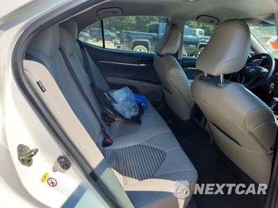 Zdjęcie 10 z 12 samochodu: 2018 TOYOTA CAMRY SE VIN:4T1B11HK1JU639513 - miniatura