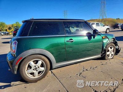 Trzecie zdjęcie samochodu z tyłu: 2011 MINI COOPER VIN:WMWSU3C52BT091020 - miniatura