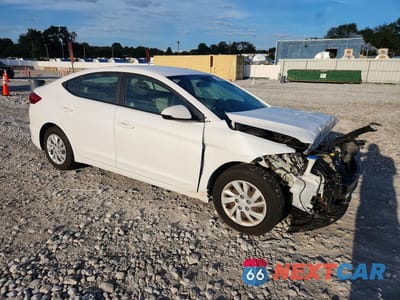 Czwarte zdjęcie samochodu z boku: 2017 HYUNDAI ELANTRA SE VIN:5NPD74LFXHH069829 - miniatura