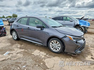 Czwarte zdjęcie samochodu z boku: 2026 TOYOTA COROLLA HATCHBACK SE VIN:JTND4MBE4T3262379 - miniatura