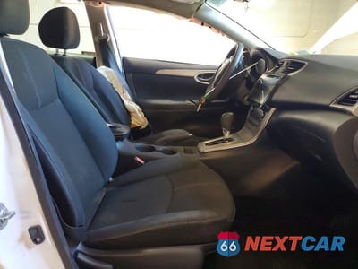 Zdjęcie 7 z 12 samochodu: 2015 NISSAN SENTRA S VIN:3N1AB7AP6FY353914 - miniatura