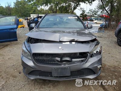 Piąte zdjęcie samochodu w środku: 2016 MERCEDES-BENZ CLA 250 4MATIC VIN:WDDSJ4GB6GN290882 - miniatura