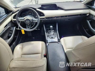 Zdjęcie 8 z 12 samochodu: 2022 MAZDA 3 PREMIUM VIN:3MZBPBDL4NM319259 - miniatura
