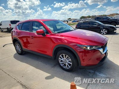 Czwarte zdjęcie samochodu z boku: 2023 MAZDA CX-5 PREFERRED VIN:JM3KFBCM5P0259750 - miniatura