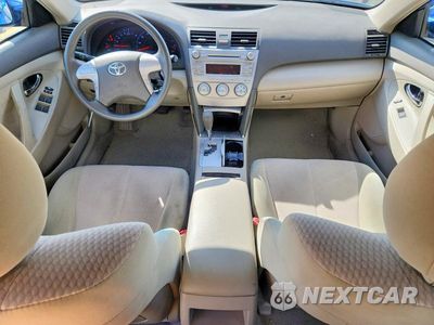 Zdjęcie 8 z 12 samochodu: 2010 TOYOTA CAMRY LE VIN:4T4BF3EK1AR055149 - miniatura