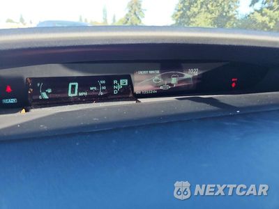 Zdjęcie 9 z 13 samochodu: 2013 TOYOTA PRIUS THREE VIN:JTDKN3DU4D5627298 - miniatura