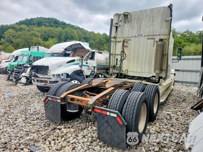 Trzecie zdjęcie samochodu z tyłu: 2006 FREIGHTLINER CST120 SEMI TRUCK VIN:1FUJBBCK86LU40264 - miniatura