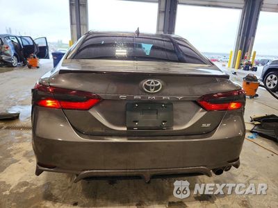 Zdjęcie 6 z 12 samochodu: 2021 TOYOTA CAMRY SE VIN:4T1G11AK3MU566262 - miniatura