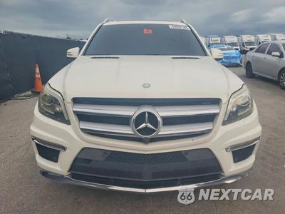 Piąte zdjęcie samochodu w środku: 2014 MERCEDES-BENZ GL 550 4MATIC VIN:4JGDF7DEXEA318042 - miniatura