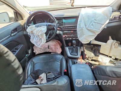 Zdjęcie 8 z 12 samochodu: 2019 HYUNDAI ELANTRA LIMITED VIN:5NPD84LF2KH478914 - miniatura