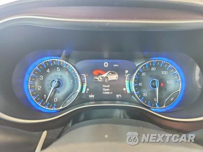 Zdjęcie 9 z 13 samochodu: 2018 CHRYSLER PACIFICA TOURING VIN:2C4RC1GG1JR186484 - miniatura
