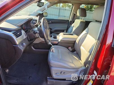 Zdjęcie 7 z 14 samochodu: 2019 CHEVROLET TAHOE C1500 LT VIN:1GNSCBKC9KR292725 - miniatura