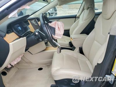 Zdjęcie 7 z 12 samochodu: 2018 TESLA MODEL S VIN:5YJSA1E29JF277285 - miniatura
