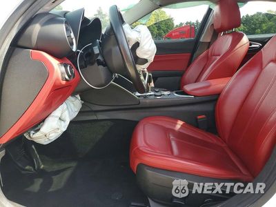 Zdjęcie 7 z 13 samochodu: 2020 ALFA ROMEO GIULIA TI VIN:ZARFANBN8L7633263 - miniatura