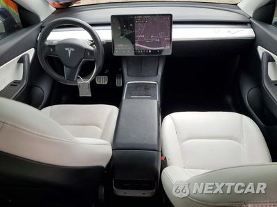 Zdjęcie 8 z 12 samochodu: 2021 TESLA MODEL Y VIN:5YJYGDEF0MF197035 - miniatura