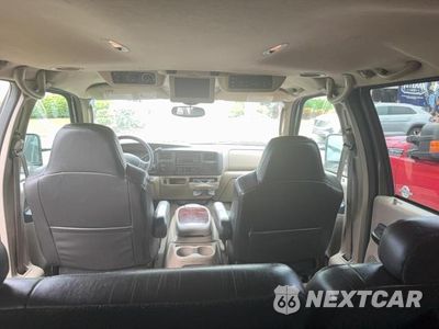 Zdjęcie 9 z 12 samochodu: 2005 FORD EXCURSION EDDIE BAUER VIN:1FMSU45P95EB92468 - miniatura