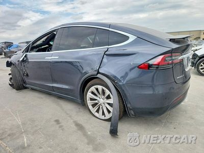 Drugie zdjęcie samochodu z przodu: 2018 TESLA MODEL X VIN:5YJXCDE27JF119996 - miniatura